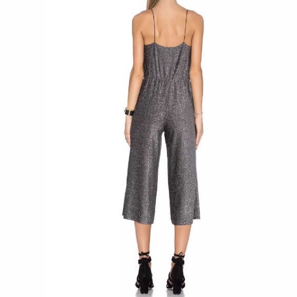NEW House of Harlow Jumpsuit Retro Disco Silver Sleeveless Crop Wide Leg Romper - Picture 3 of 8